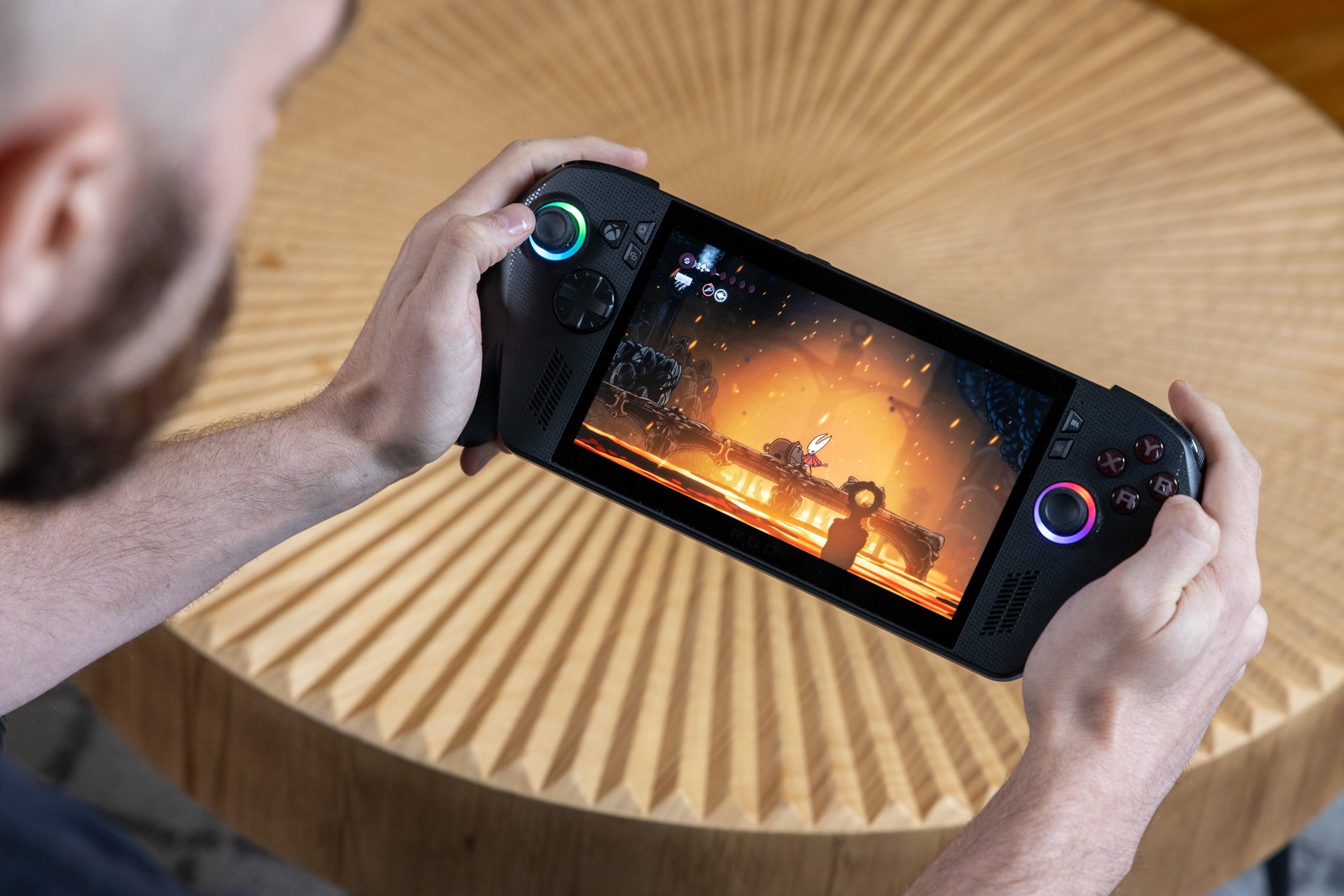 Asus ROG Xbox Ally X handheld hands-on