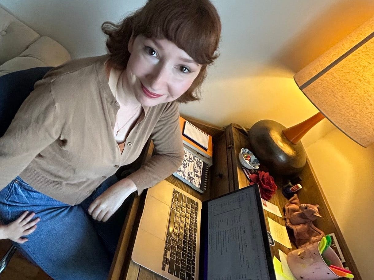 Woman in homeoffice
